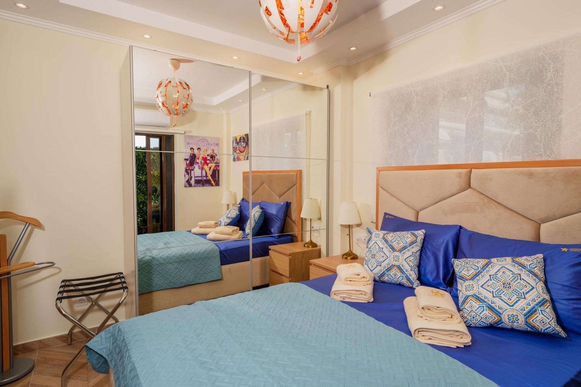 Lux Movie Stars Apartments Perea Peraia  Exterior photo