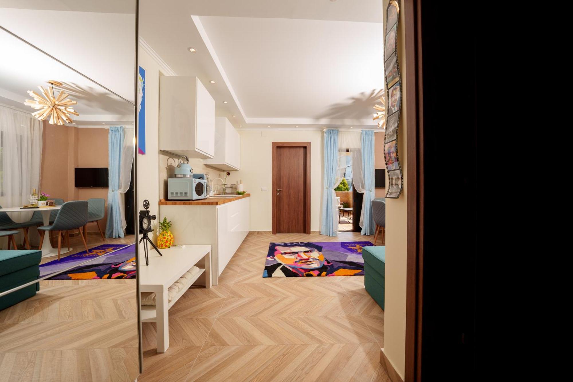 Lux Movie Stars Apartments Perea Peraia  Exterior photo